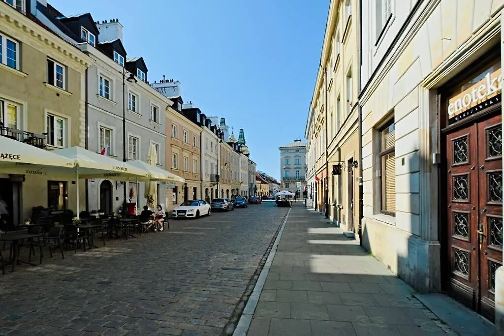 Urbannestgroup - Old Town - Stare Miasto - Freta 50 Warsaw Poland