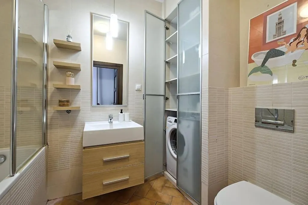 Urbannestgroup - Old Town - Stare Miasto - Freta 50 Warsaw Apartment